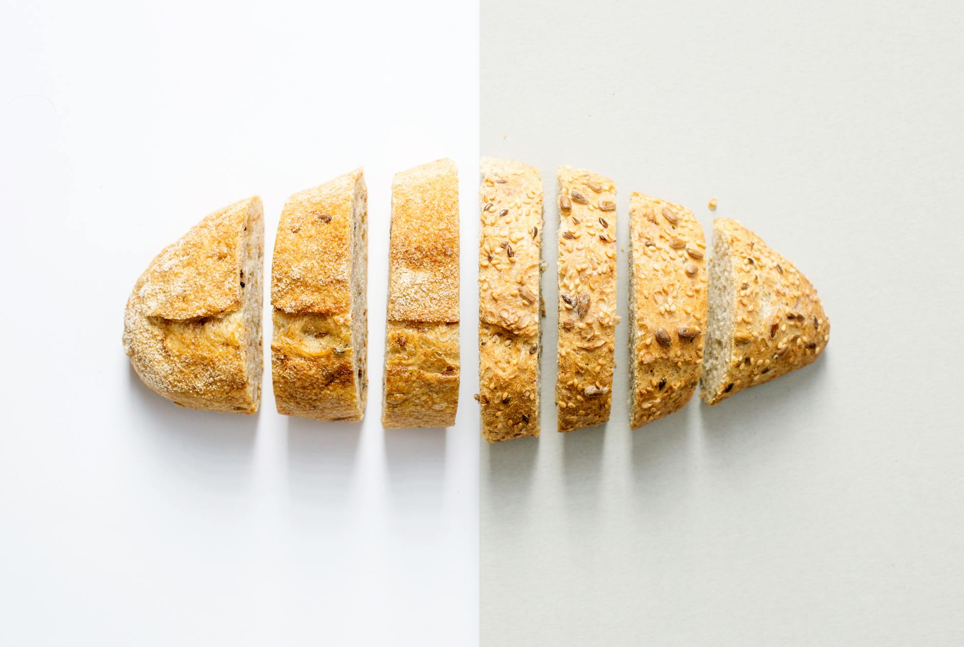 Types of Bread That Are Dangerous for Cats