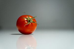 Are Cherry Tomatoes Safe for Cats - Featured image