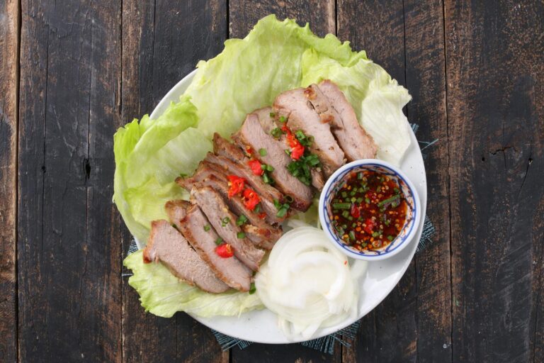 Can Cats Eat Pork Safely - Featured image