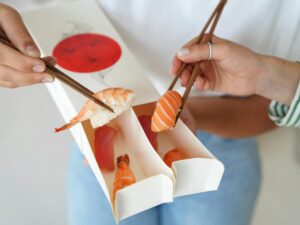 Can Cats Eat Sushi Safely - Featured image