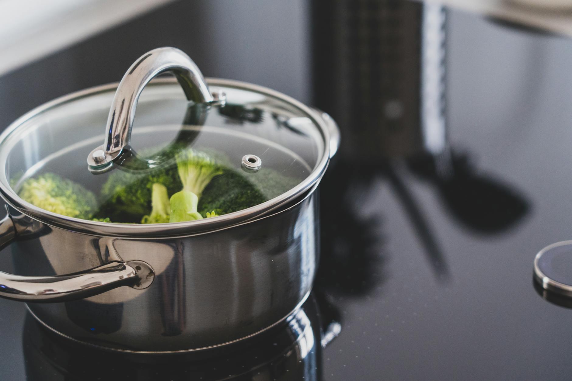 When Broccoli Can Cause Problems for Cats
