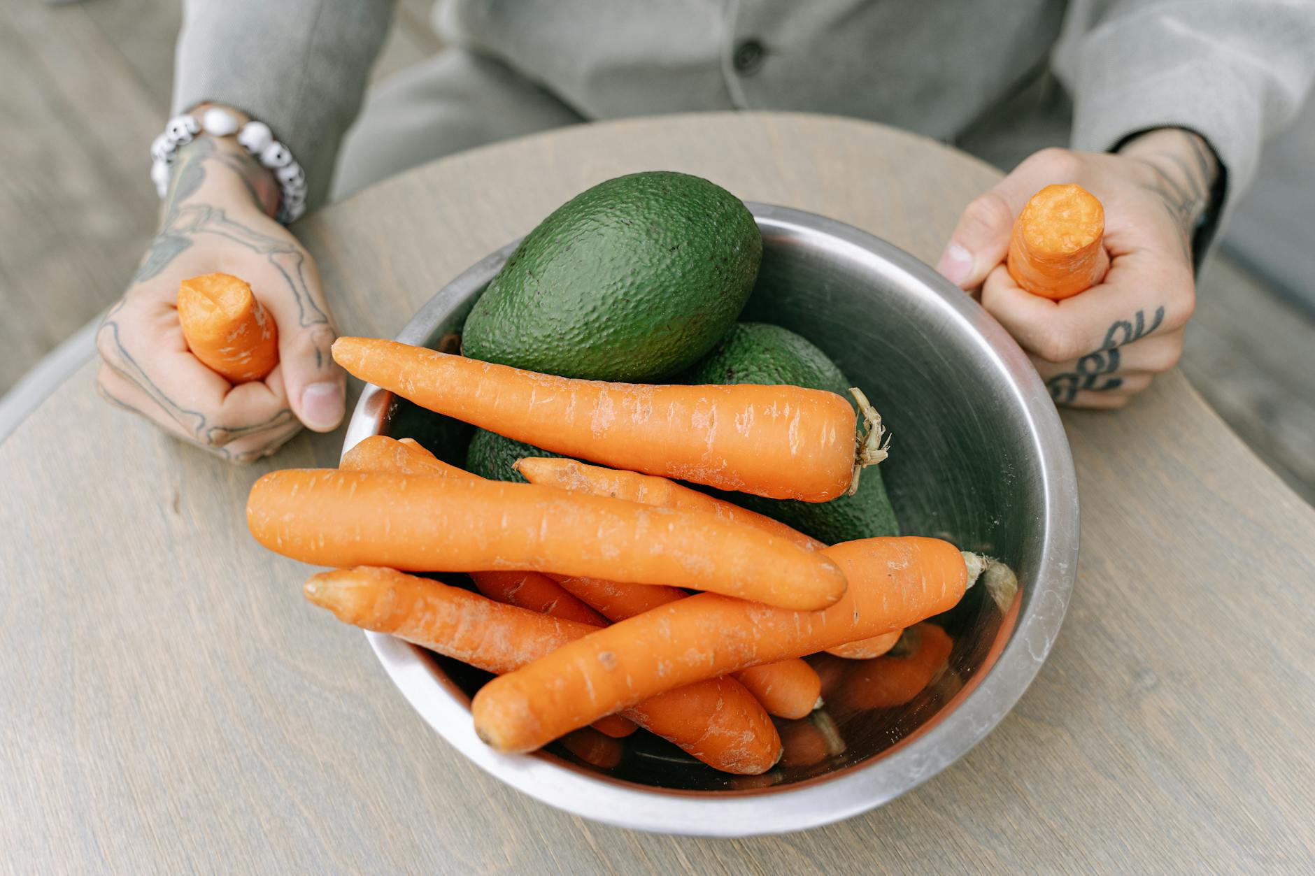 Which Cats Should Not Eat Carrots at All?