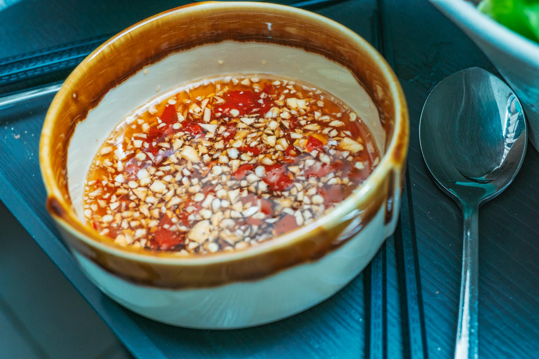 Why Hot Sauce Is Dangerous for Your Cat's Digestive System
