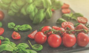 is it safe for cats to eat basil - Featured image