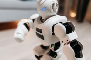 Litter-Robot 4 Blue Light and Overfilled Drawer Problems - Featured image